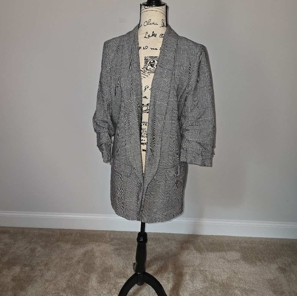 Black And White Houndstooth Blazer